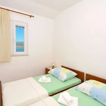Sima Apartman