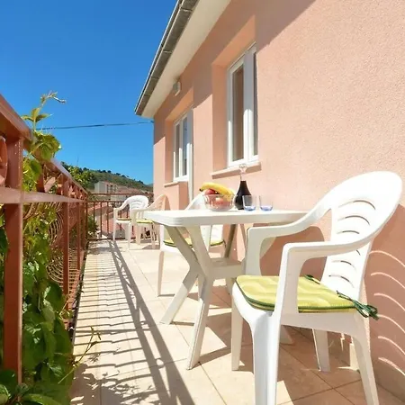Apartman Sima