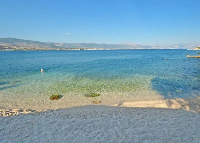 Διαμέρισμα Sima Τρογκίρ