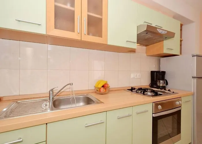 Apartman Sima *