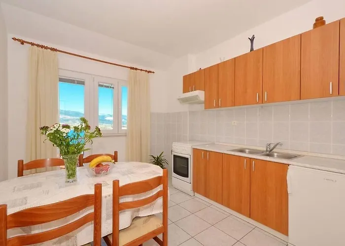 Sima Apartman *