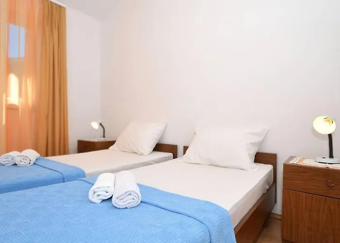 Apartman Sima *